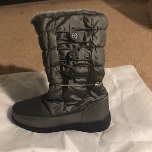 Gray Waterproof boots